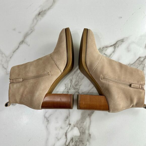 Cole Haan Harrington Grand Riding Taupe Suede Ankle Boots Size 11 Classic Chic - Picture 9 of 11